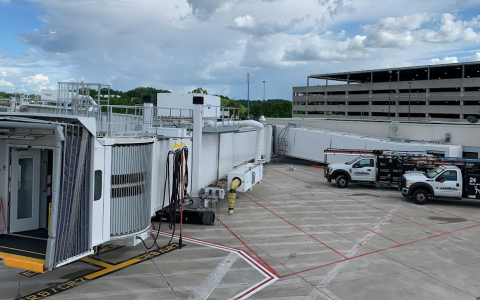 PASSENGER BOARDING BRIDGE NEW INSTALLATION